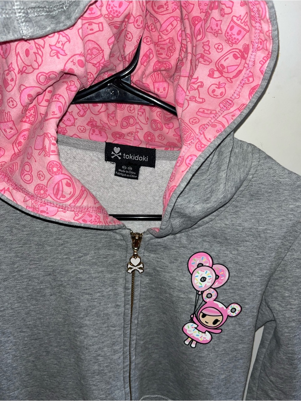 Tokidoki rare “vintage” grey zip up hoodie with pink lining and cute design - Picture 3 of 4